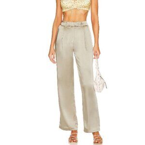 MORE TO COME Helena Pant